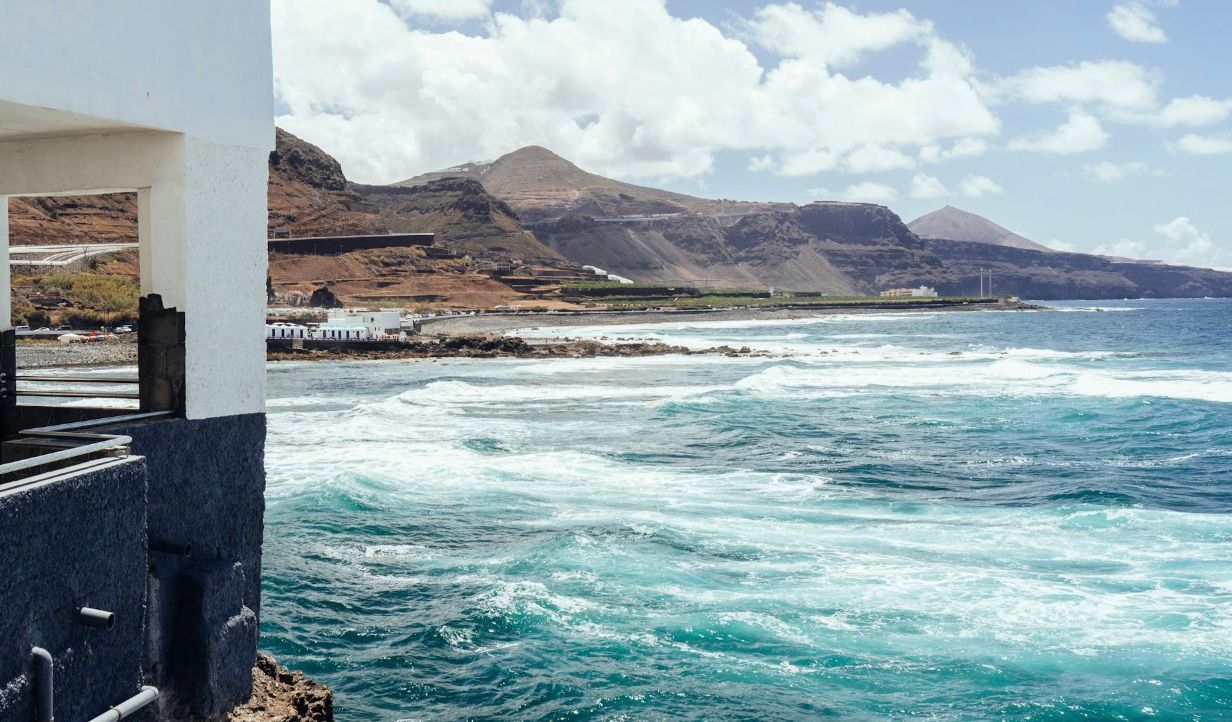 На Канарських островах почнуть стягувати туристичний податок На Канарських островах почнуть стягувати туристичний податок