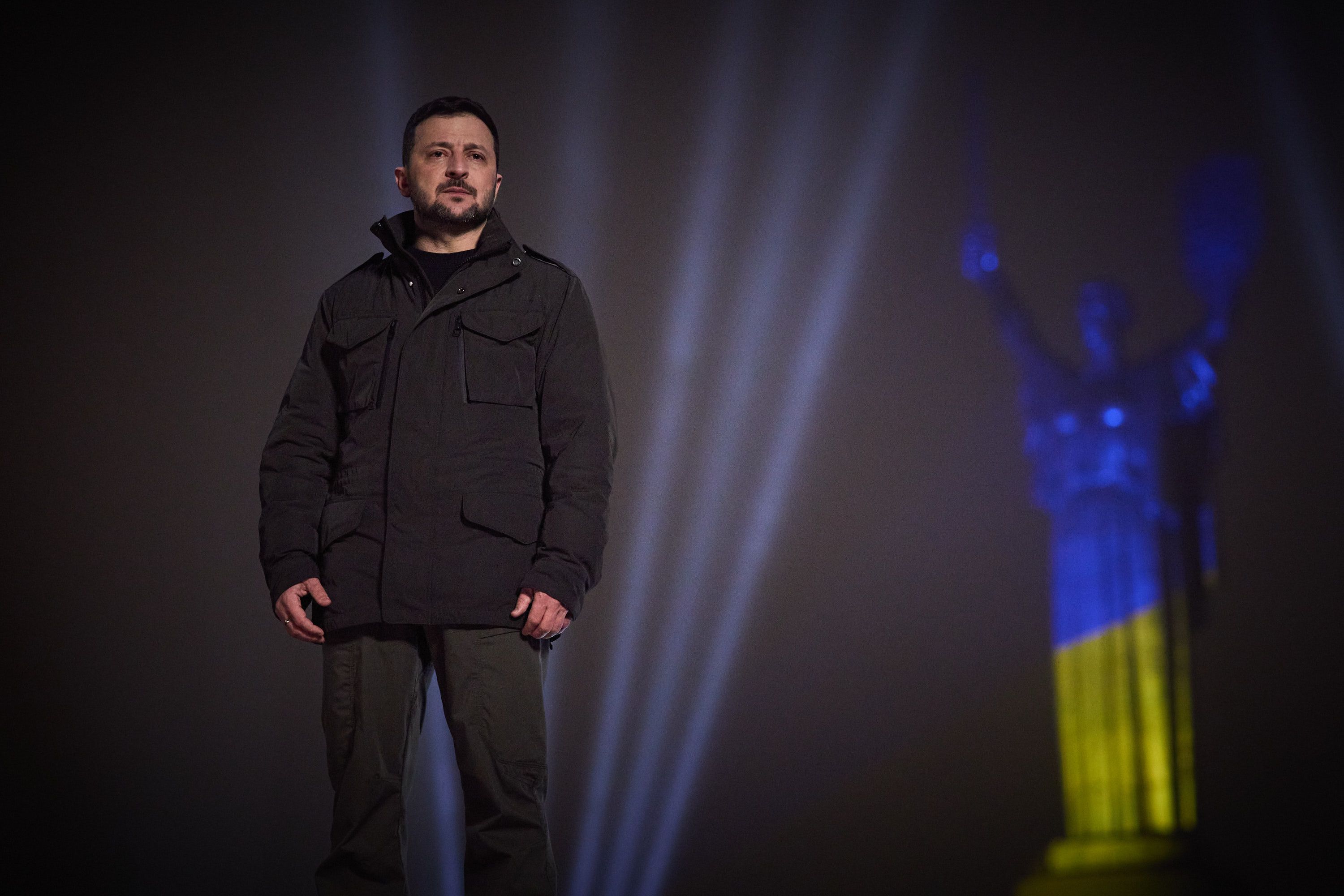 Зеленський звернувся до влади Угорщини та Словаччини Зеленський звернувся до влади Угорщини та Словаччини