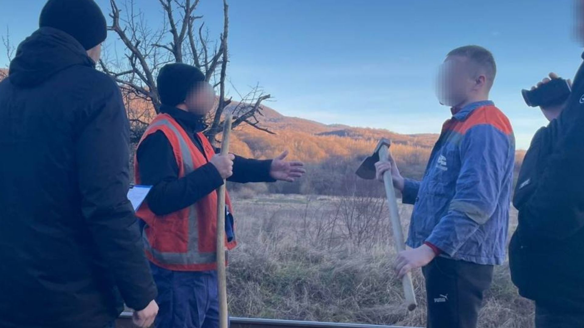 На Закарпатье мужчины пытались незаконно пересечь границу со Словакией - 24 Канал На Закарпатье мужчины пытались незаконно пересечь границу со Словакией - 24 Канал