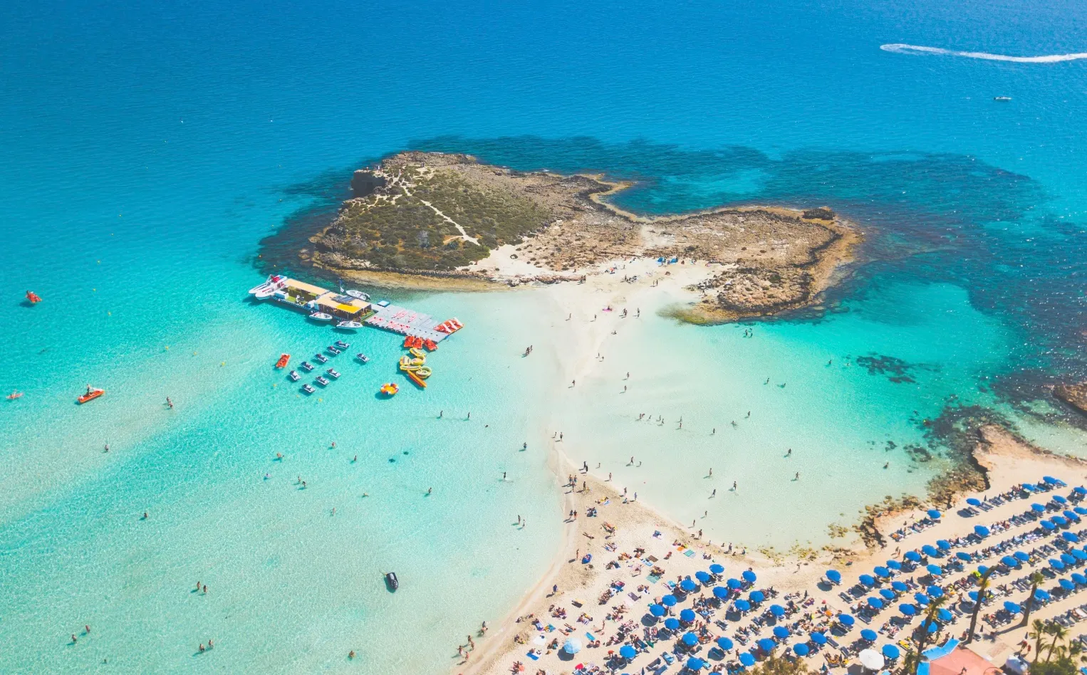 Кипр с высоты птичьего полета Кипр с высоты птичьего полета