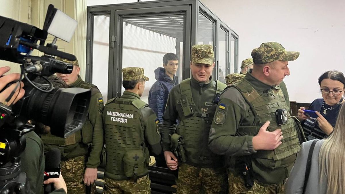 Вячеслав Зинченко останется под стражей Вячеслав Зинченко останется под стражей