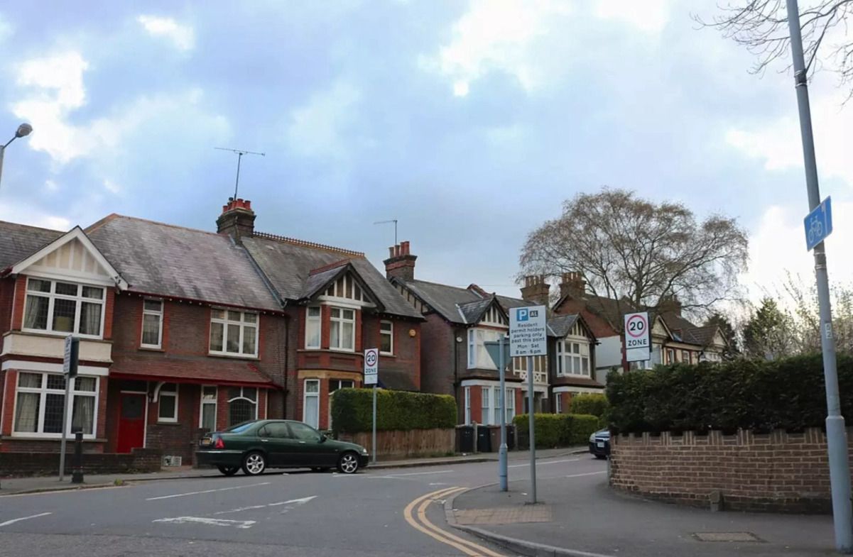 Дом мужчины захватили и продали незнакомцы - что было дальше - Недвижимость Дом мужчины захватили и продали незнакомцы - что было дальше - Недвижимость