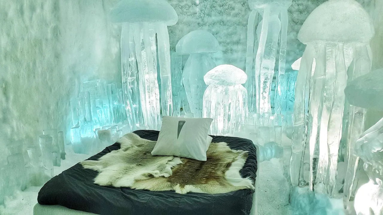 Ледяной отель Icehotel в Швеции 