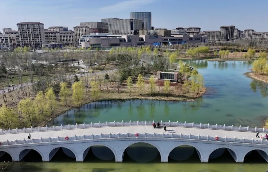 Власти уверяют, что город будет успешным, а местные называют его скучным Власти уверяют, что город будет успешным, а местные называют его скучным