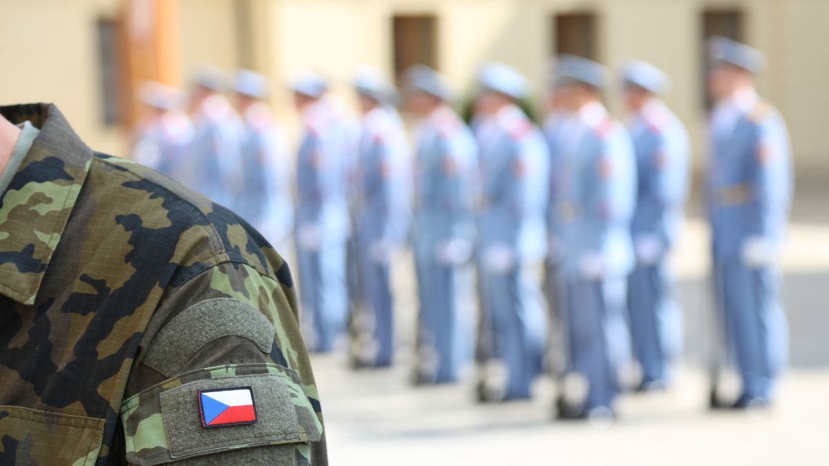 Видатки Чехії на оборону Видатки Чехії на оборону
