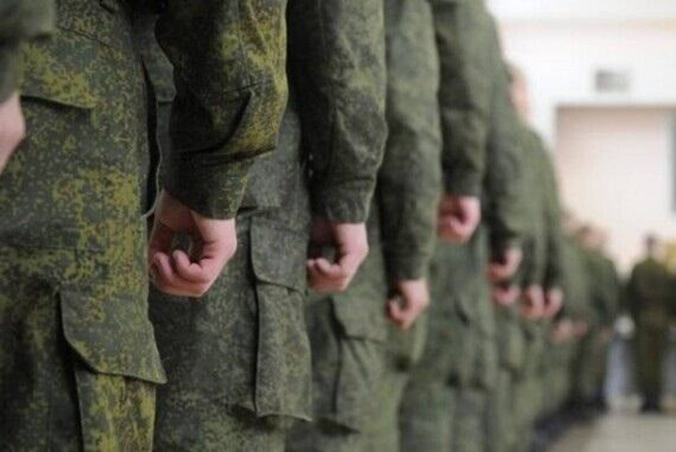 В плен попали уже более 100 российских военных из Крыма, –представительство президента - 24 Канал В плен попали уже более 100 российских военных из Крыма, –представительство президента - 24 Канал