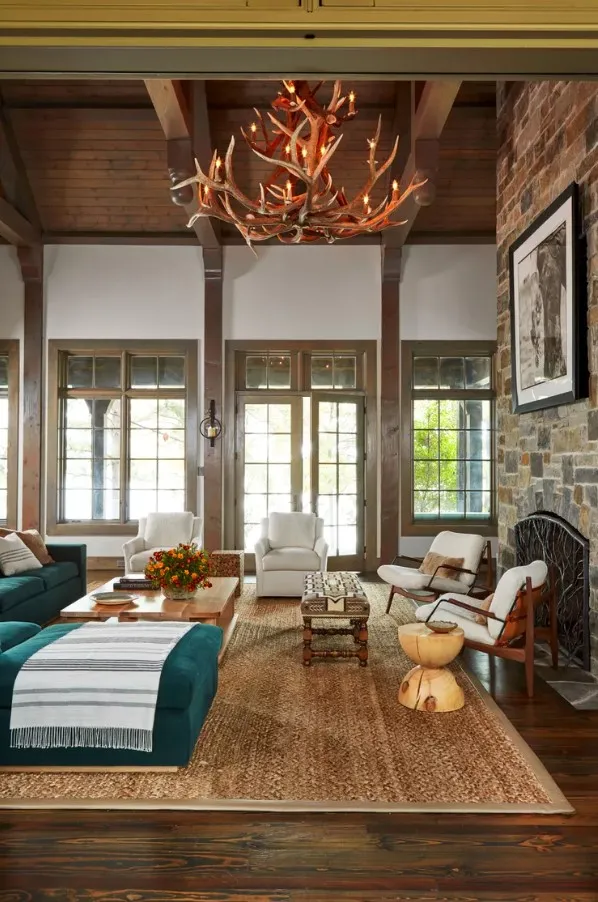 Люстра, имитирующая ветви Люстра, имитирующая ветви