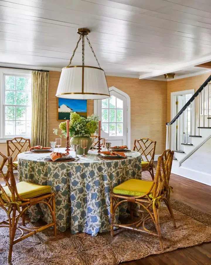 Объемная люстра Объемная люстра