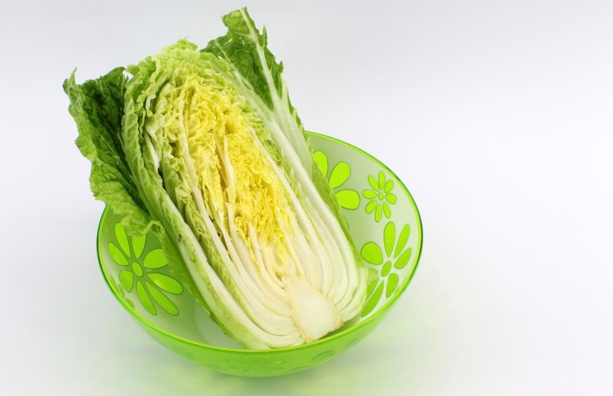 Легкий салат из пекинской капусты Легкий салат из пекинской капусты