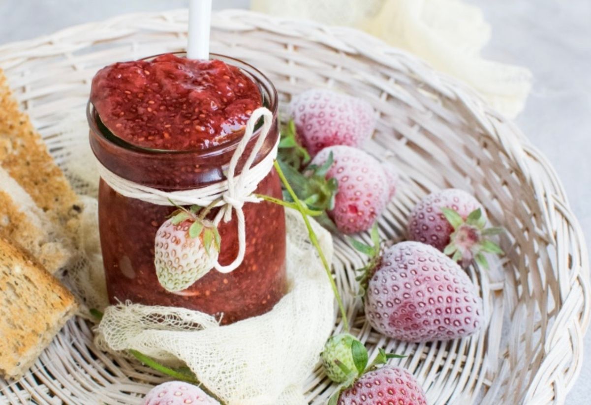 Варенье из клубники без замораживания, кипячения и стерилизации Варенье из клубники без замораживания, кипячения и стерилизации