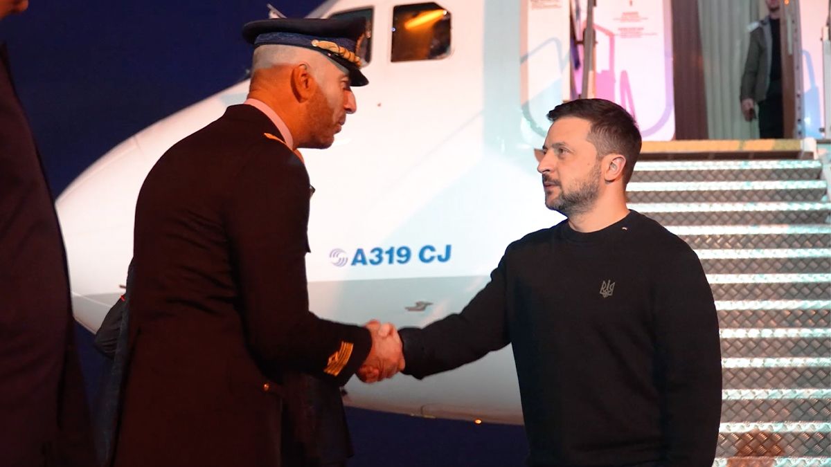 Зеленський прилетів в Італію Зеленський прилетів в Італію