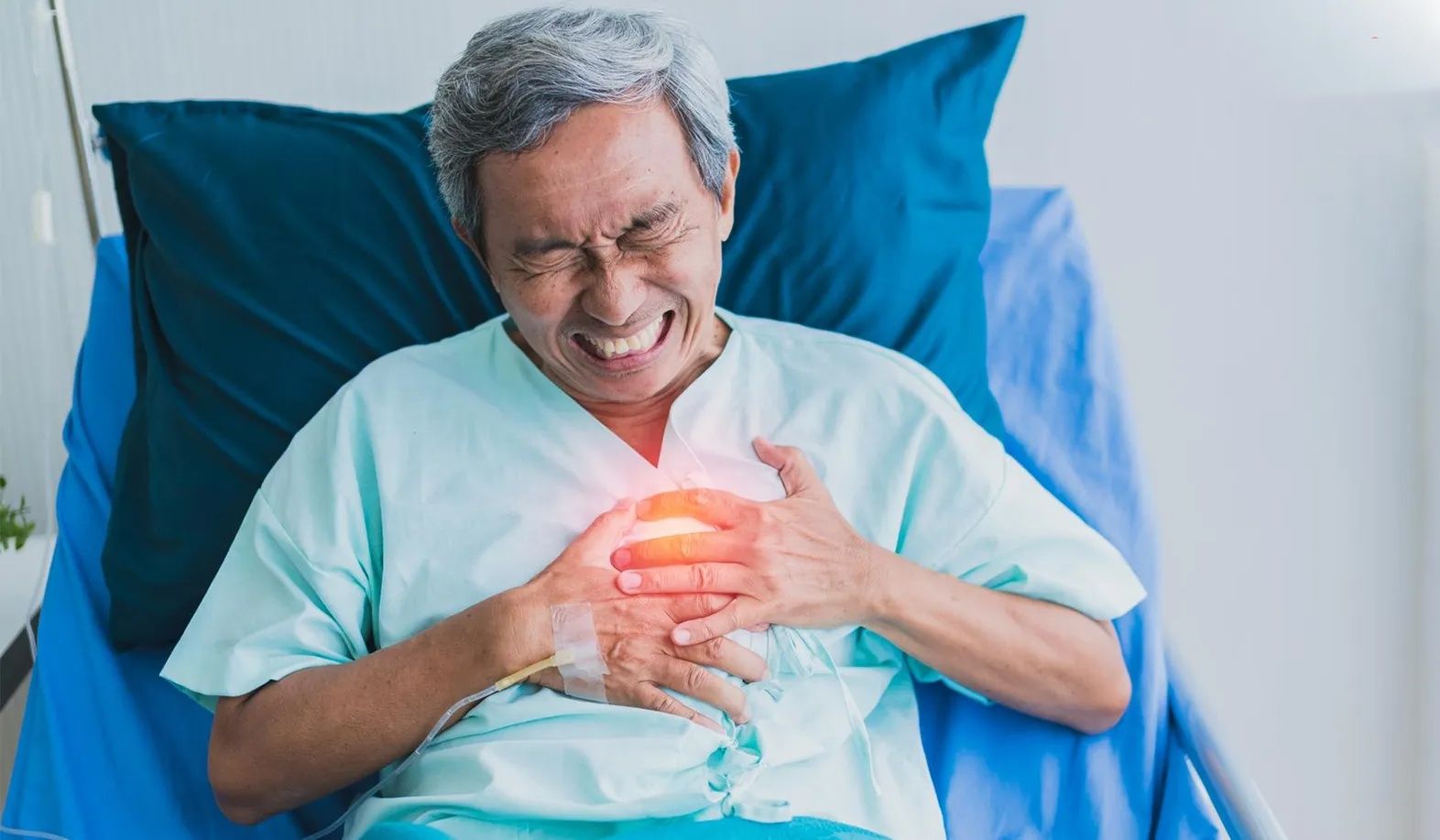 Отец пережил сердечный приступ, помогая сыну с домашним заданием Отец пережил сердечный приступ, помогая сыну с домашним заданием