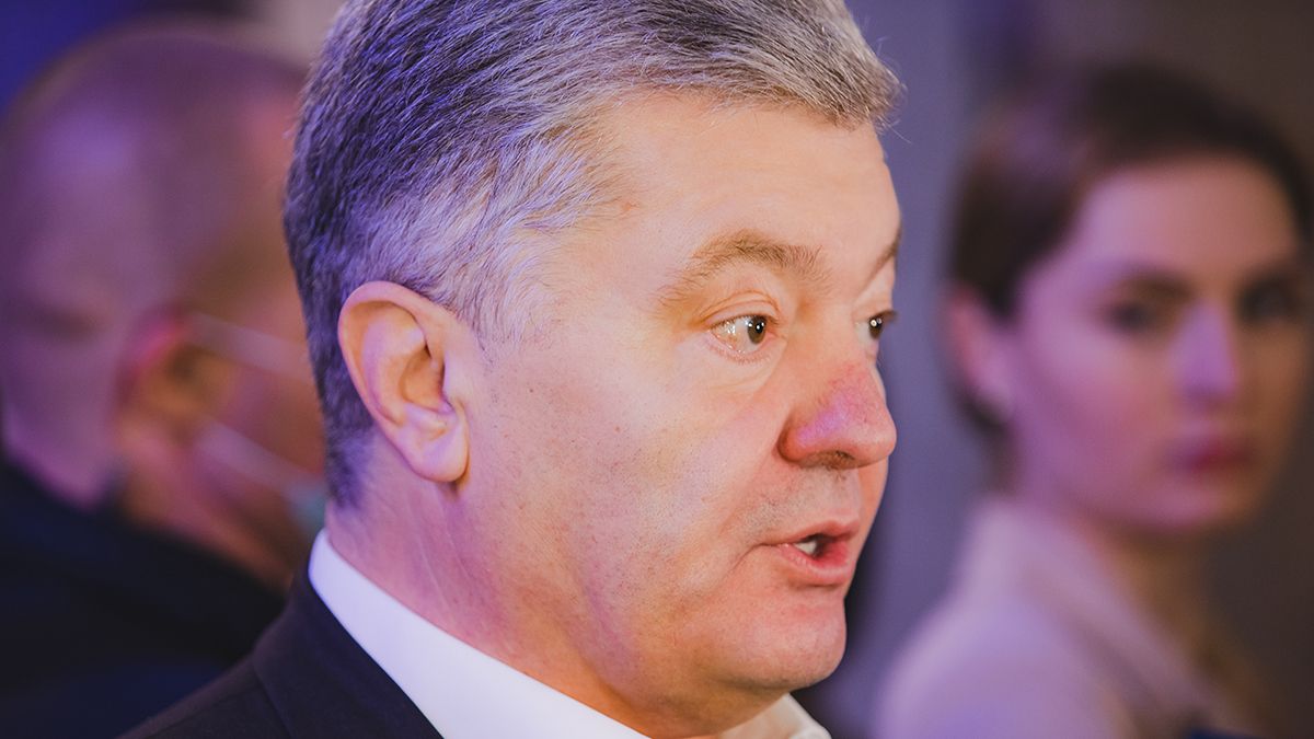 Олещук отмечает, что Порошенко должен сначала ответить за "отжатый" с Медведчуком нефтепровод Олещук отмечает, что Порошенко должен сначала ответить за "отжатый" с Медведчуком нефтепровод