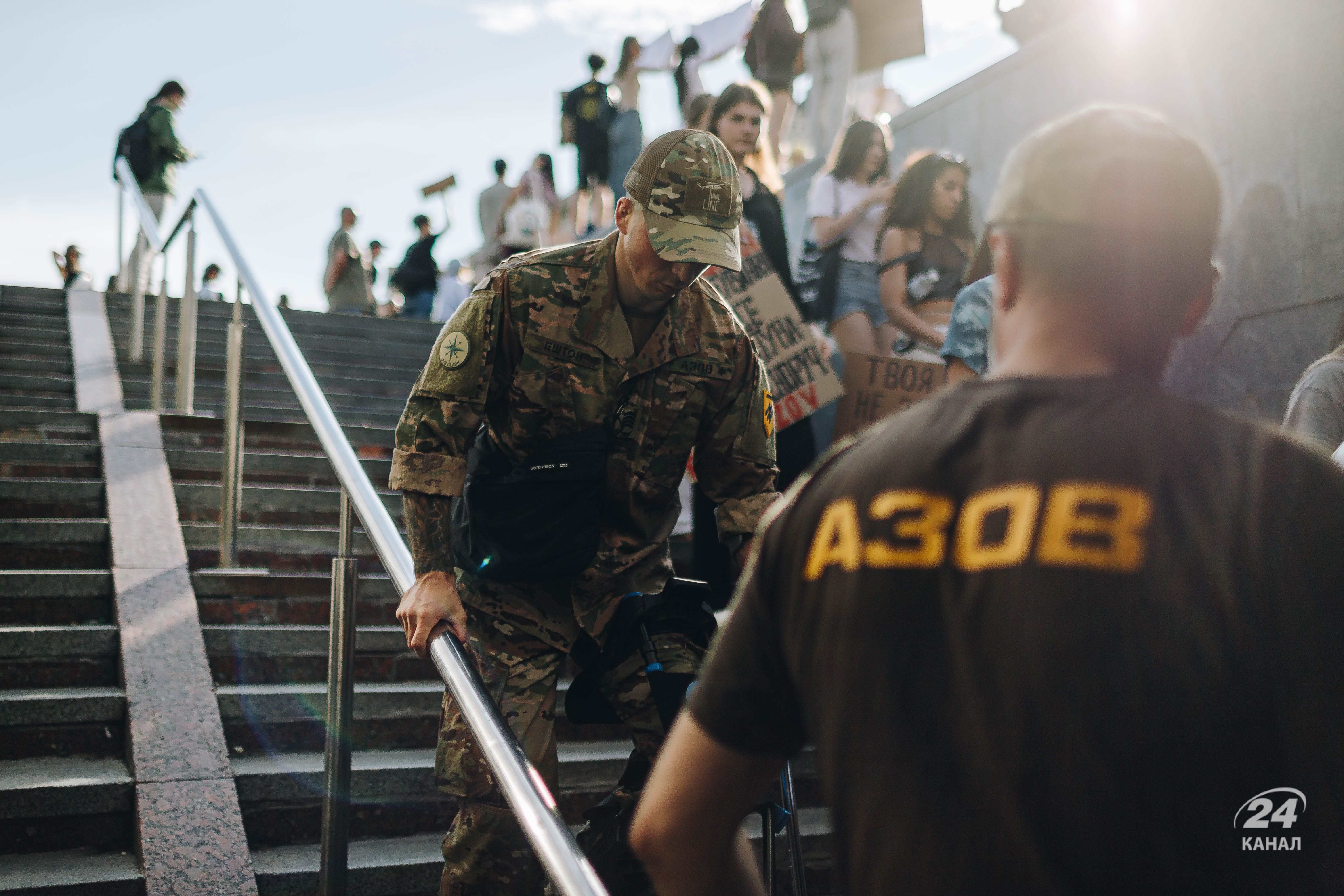 Янголи Азову скандал - які стосунки Янголів і Азов Супровід зараз - 24 Канал Янголи Азову скандал - які стосунки Янголів і Азов Супровід зараз - 24 Канал