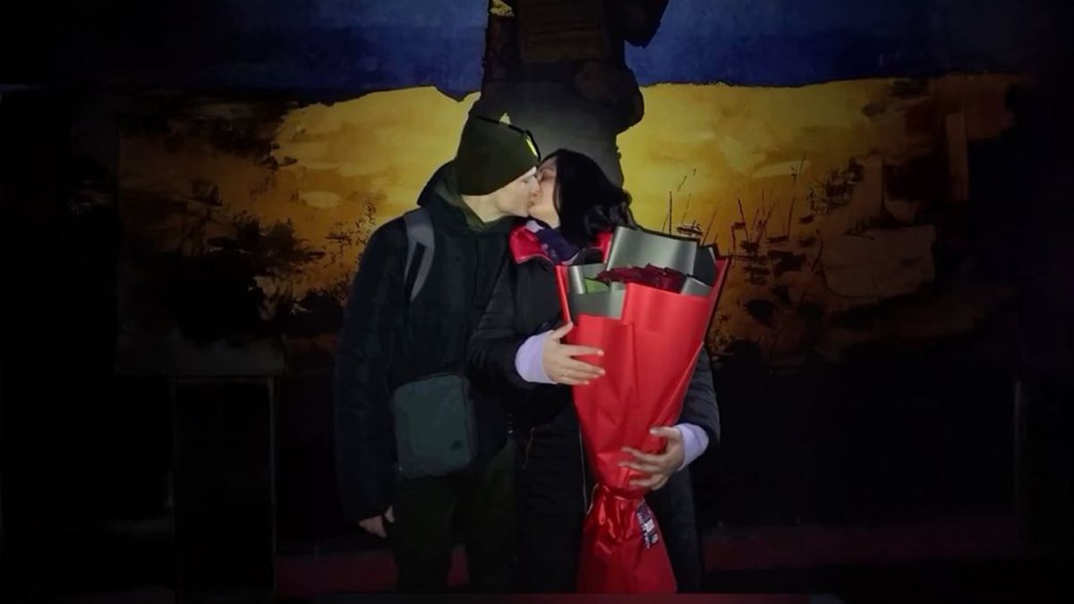 Николай Будко сделал предложение любимой Николай Будко сделал предложение любимой