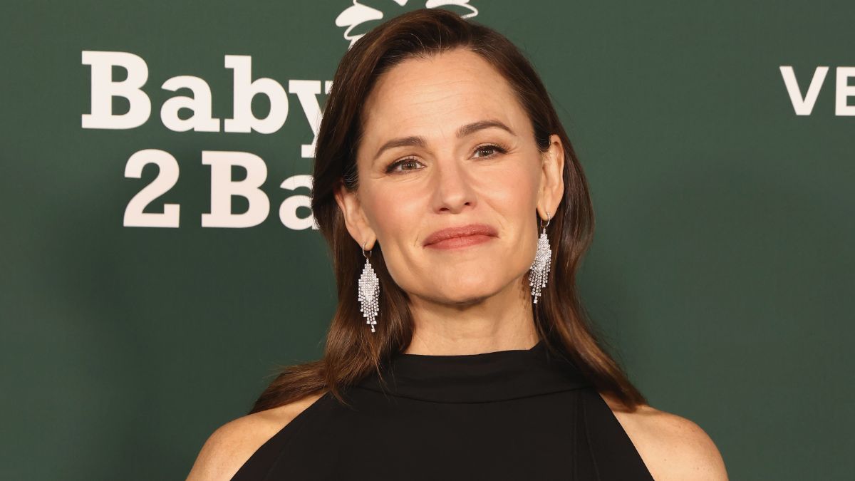 Дженніфер Гарнер Дженніфер Гарнер