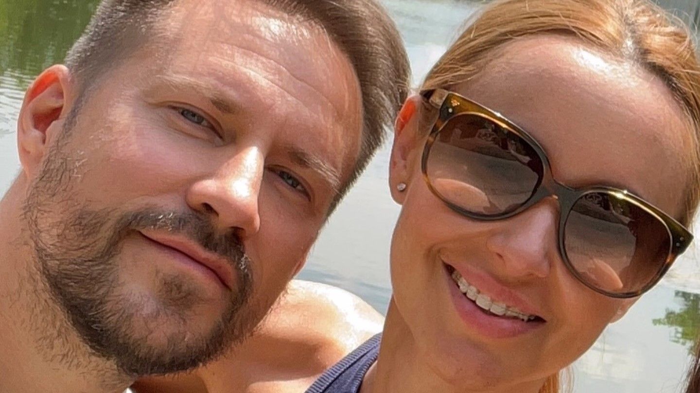 Яна Станішевська з чоловіком Яна Станішевська з чоловіком