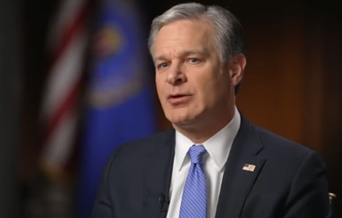 Кристофер Рэй подал в отставку - почему директор ФБР ушел - 24 Канал Кристофер Рэй подал в отставку - почему директор ФБР ушел - 24 Канал