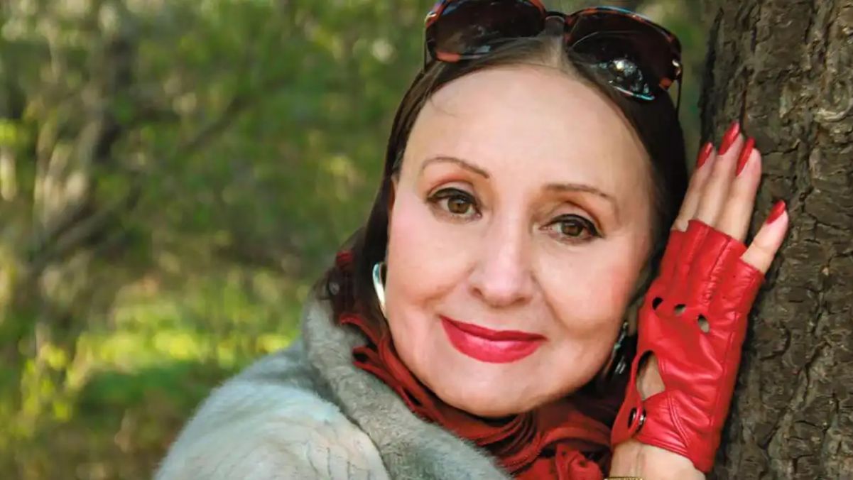 Лариса Кадочникова Лариса Кадочникова