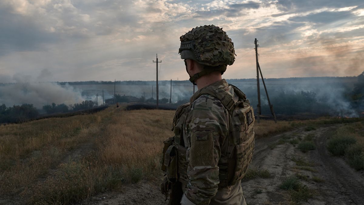 Какая численность украинской и российской армий Какая численность украинской и российской армий