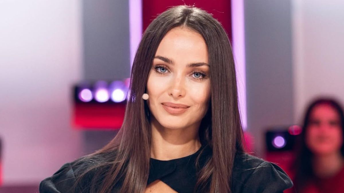 Ксенія Мішина Ксенія Мішина