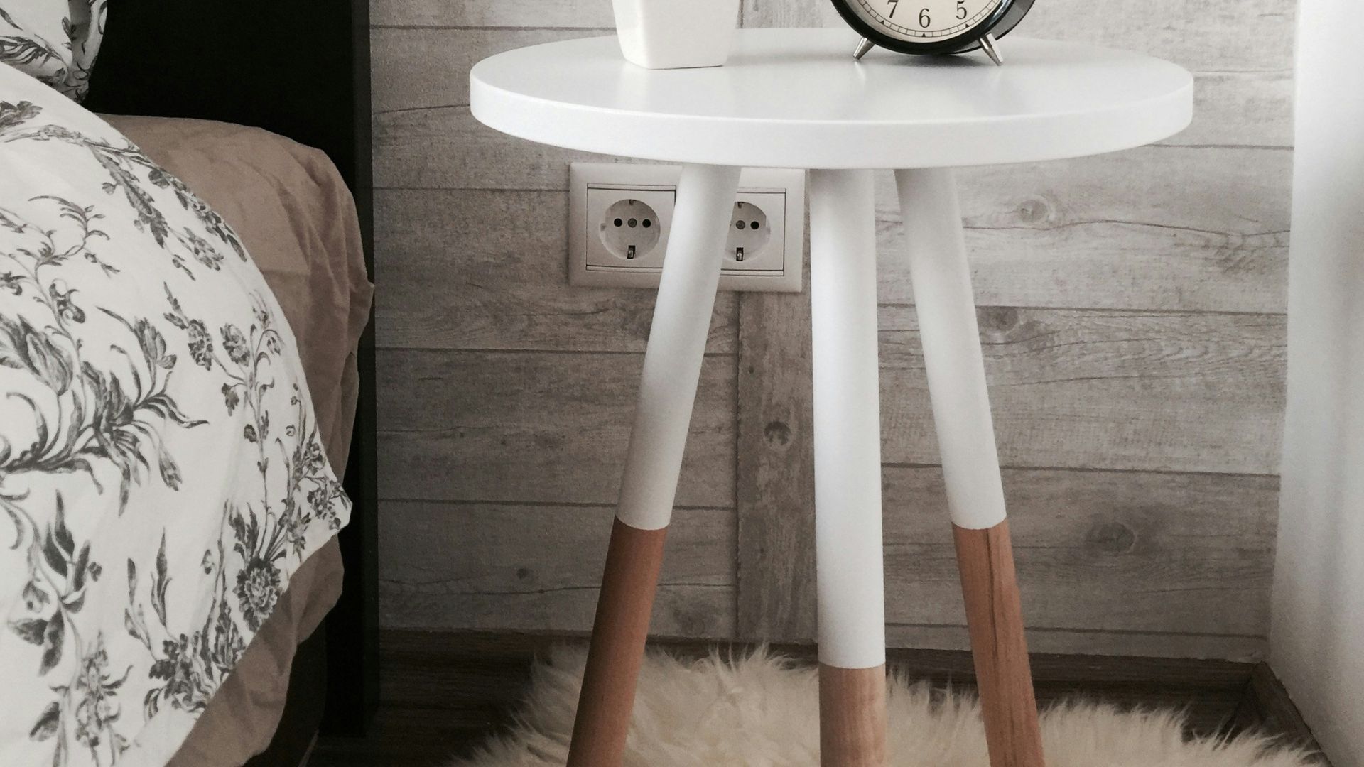 Як і де розмістити килимок у спальні: що треба врахувати - Дизайн 24 Як і де розмістити килимок у спальні: що треба врахувати - Дизайн 24