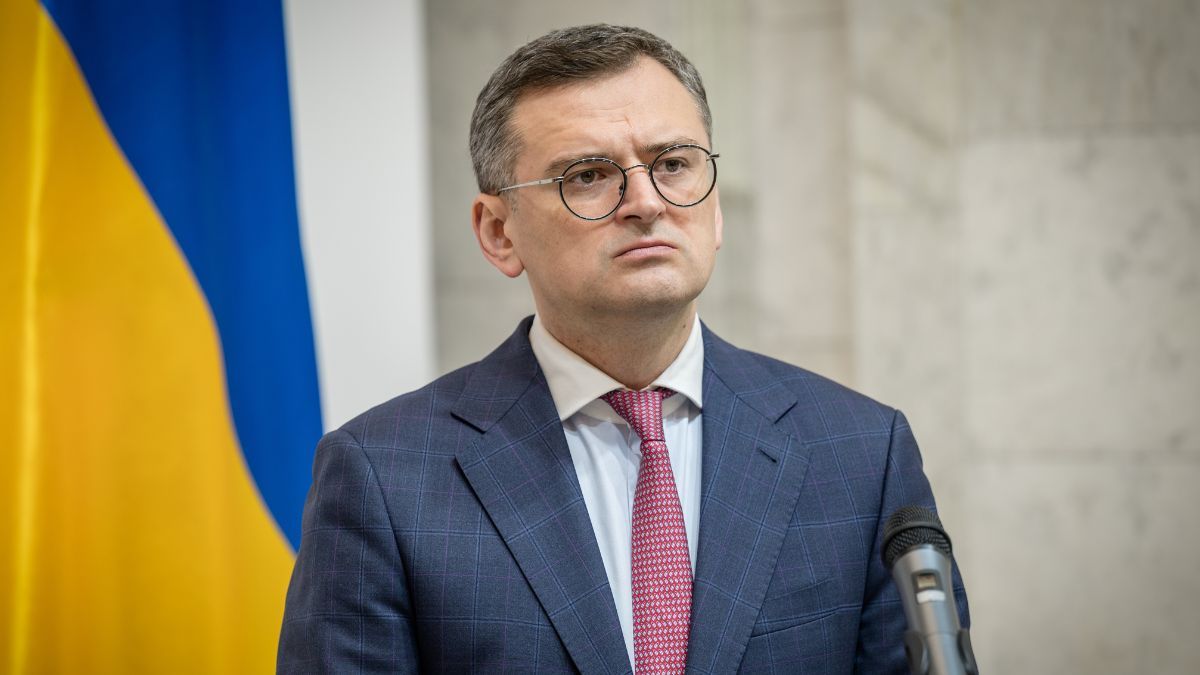 Кулеба відповів, чи може Трамп закінчити війну в Україні Кулеба відповів, чи може Трамп закінчити війну в Україні