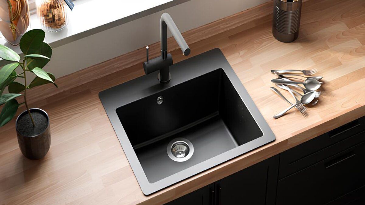 Кухонна мийка - як обрати матеріал та форму і як за нею доглядати Кухонна мийка - як обрати матеріал та форму і як за нею доглядати