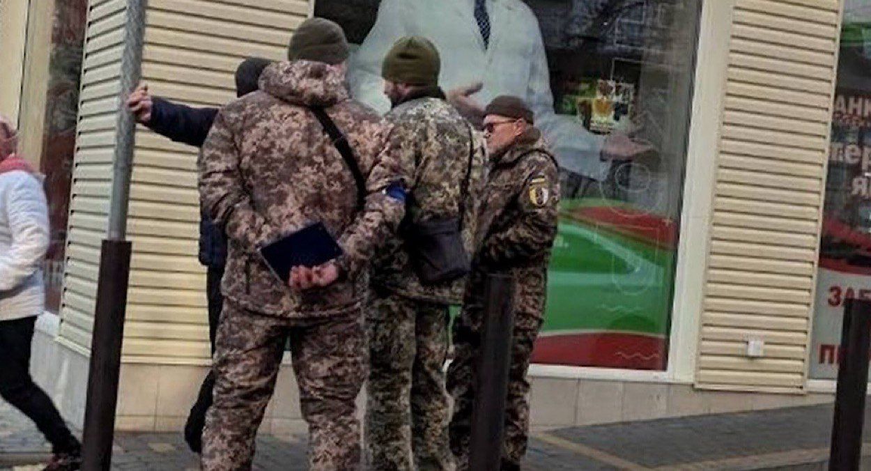 Мобілізація військовозобов'язаних у 2025 році Мобілізація військовозобов'язаних у 2025 році