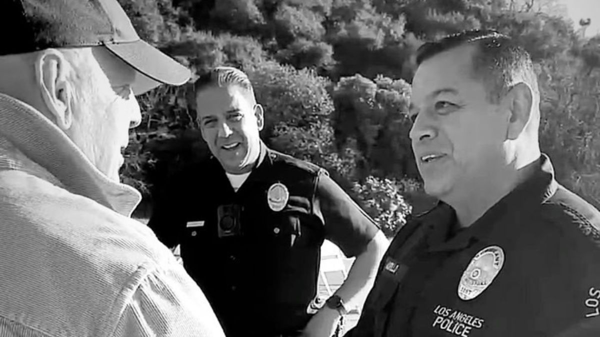 Брюс Віллс з поліціянтами Брюс Віллс з поліціянтами