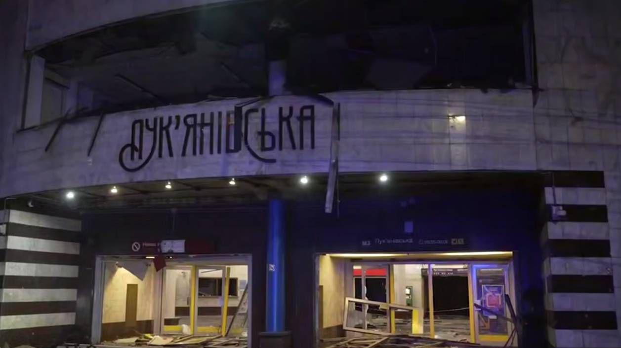 Усі, хто допомагає Росії, мають бути під тиском, відчутним не менше, ніж ці удари, – Зеленський - 24 Канал Усі, хто допомагає Росії, мають бути під тиском, відчутним не менше, ніж ці удари, – Зеленський - 24 Канал