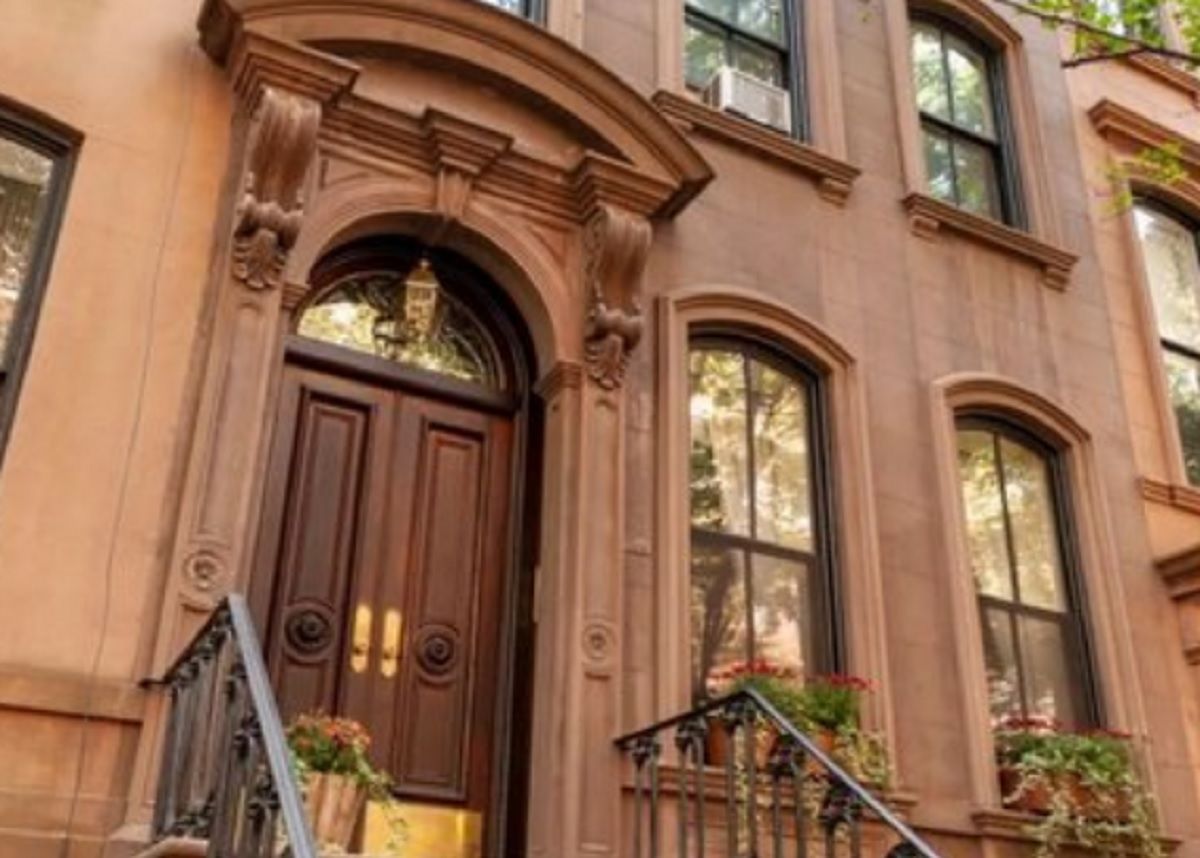 Возле дома Кэрри Брэдшоу установят стальные ворота Возле дома Кэрри Брэдшоу установят стальные ворота