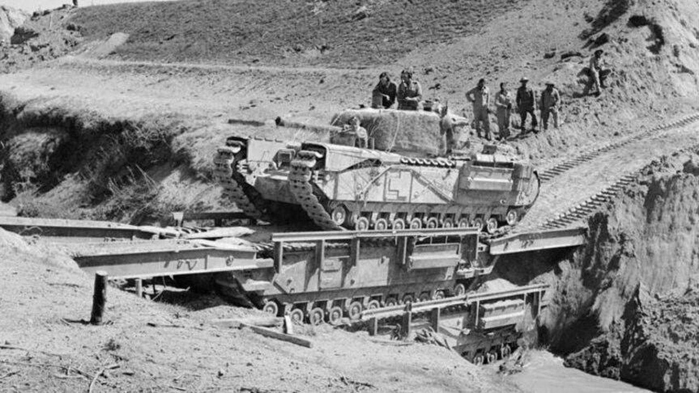 Россияне применяют технологию Второй мировой на Курщине Россияне применяют технологию Второй мировой на Курщине