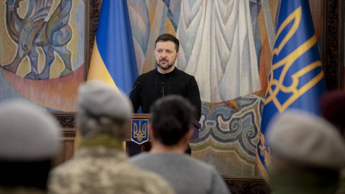 Зеленський анонсував нове рішення щодо санкцій РНБО Зеленський анонсував нове рішення щодо санкцій РНБО