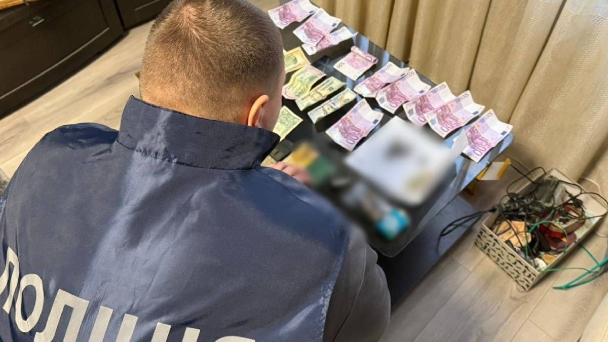 Викрито посадовців і лікарів, які підробляли фальшиві аналізи чоловікам мобілізаційного віку Викрито посадовців і лікарів, які підробляли фальшиві аналізи чоловікам мобілізаційного віку