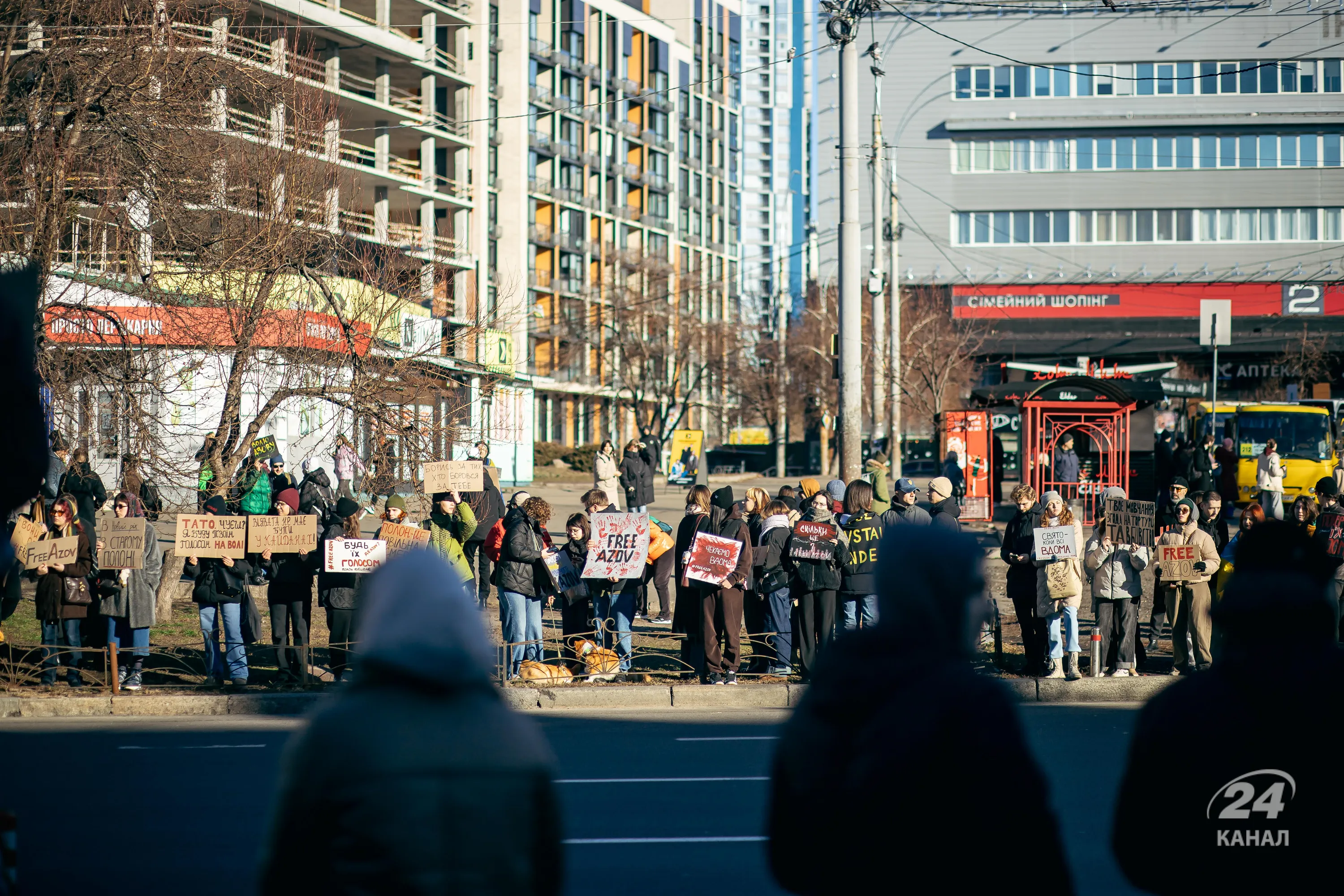Акція в підтримку військовополонених та зниклих безвісти у Києві