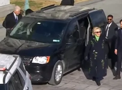 Білл Клінтон та Гілларі Клінтон