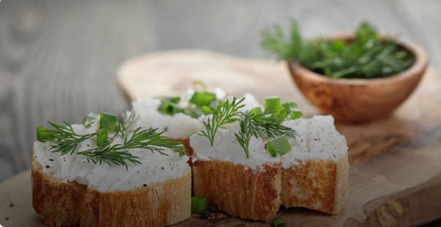Готуємо ніжний крем-сир на бутерброди Готуємо ніжний крем-сир на бутерброди