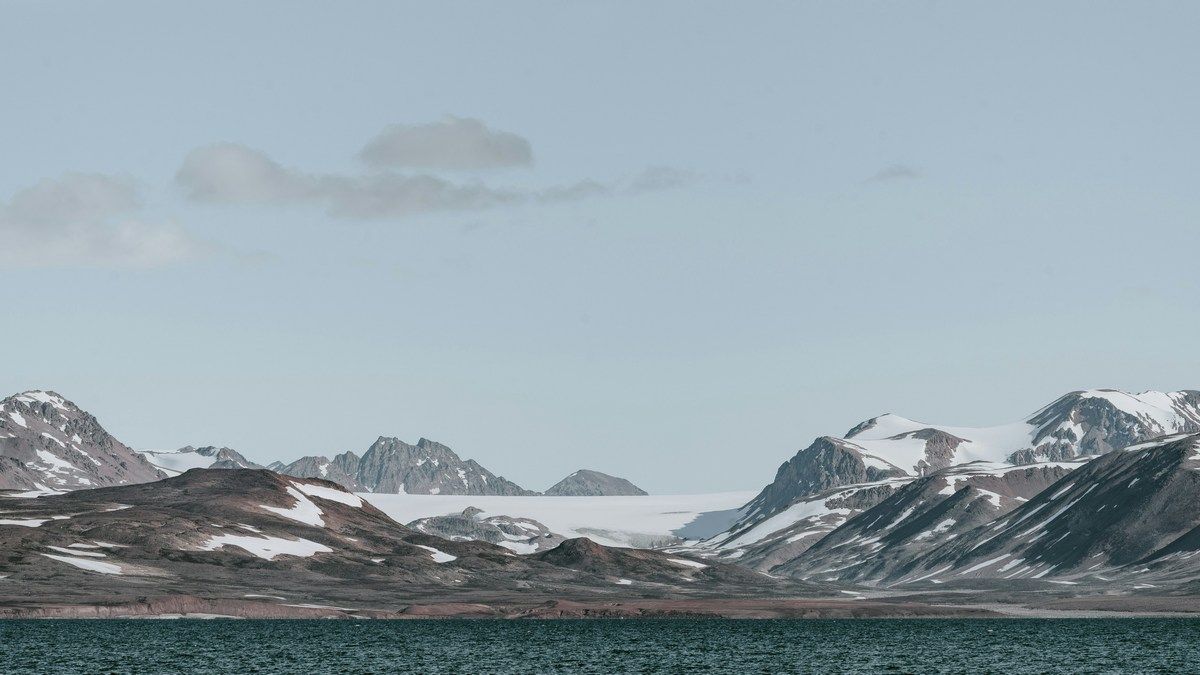 Арктика нагрівається майже в чотири рази швидше, ніж увесь інший світ Арктика нагрівається майже в чотири рази швидше, ніж увесь інший світ