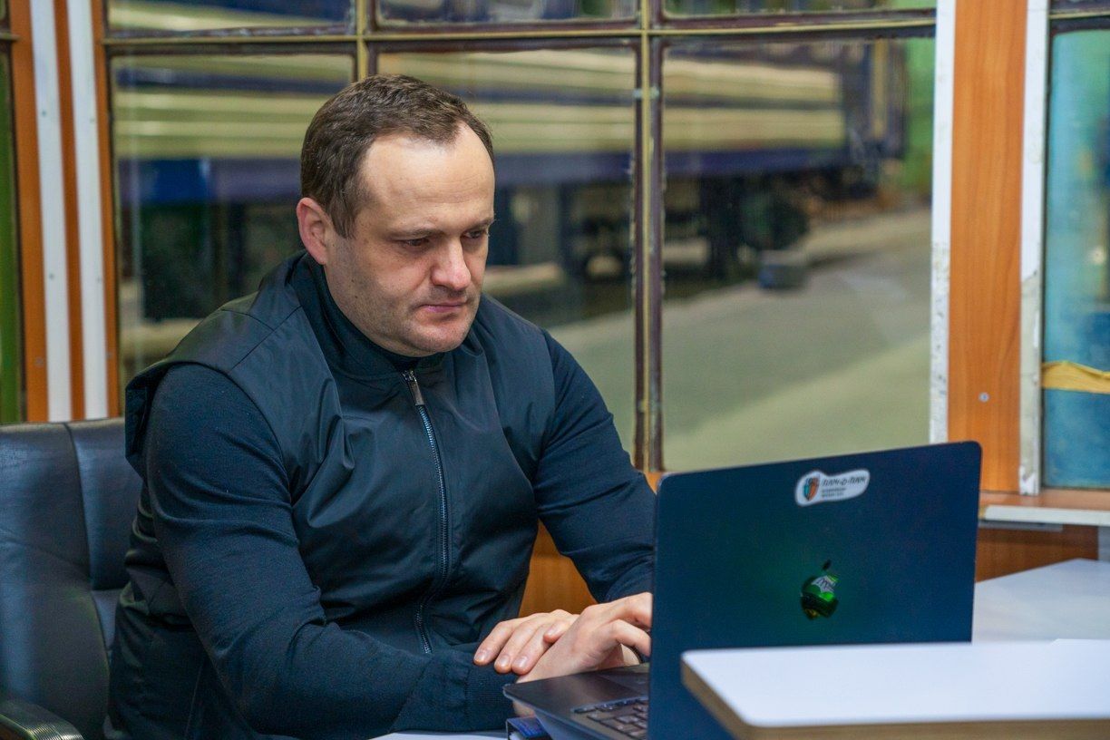 ЗМІ підбили підсумки перших 100 днів Олексія Кулеби на посаді міністра - 24 Канал ЗМІ підбили підсумки перших 100 днів Олексія Кулеби на посаді міністра - 24 Канал