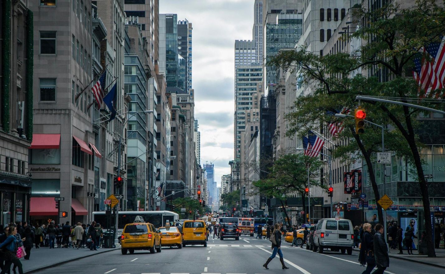 Чому Америку назвали Америкою