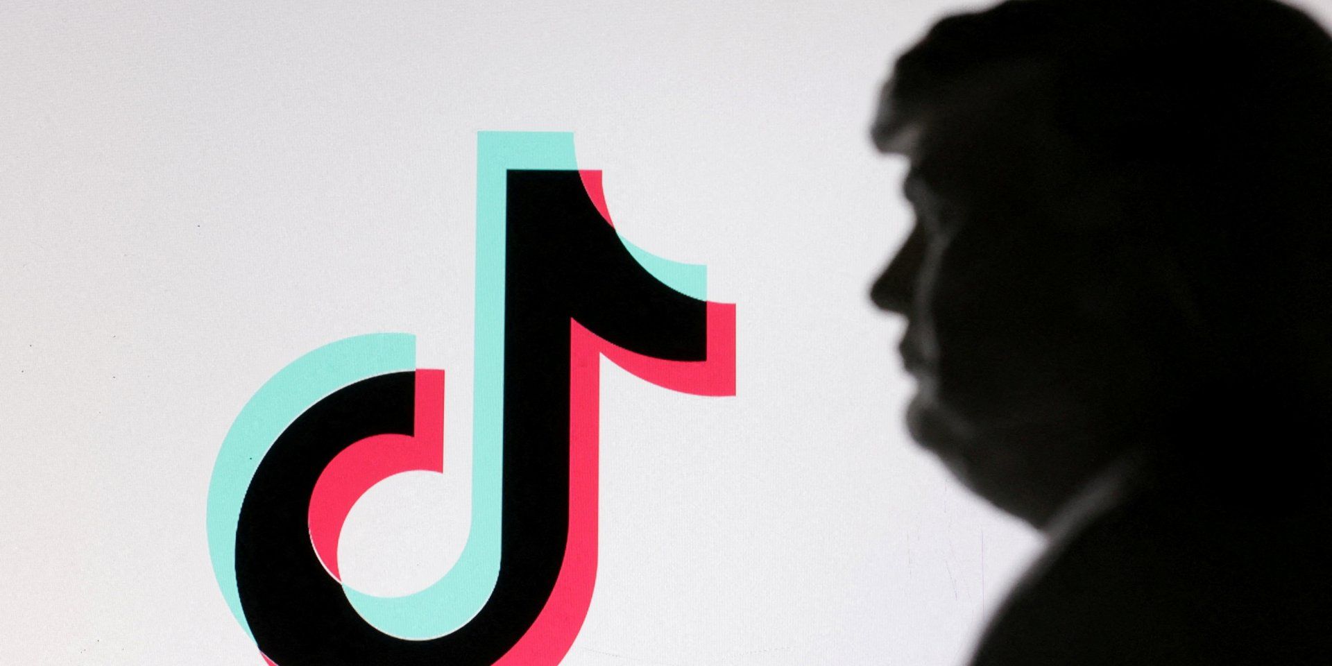 Трамп погоджується, щоб TikTok купили Маск або Еллісон, але є умова - Бізнес Трамп погоджується, щоб TikTok купили Маск або Еллісон, але є умова - Бізнес