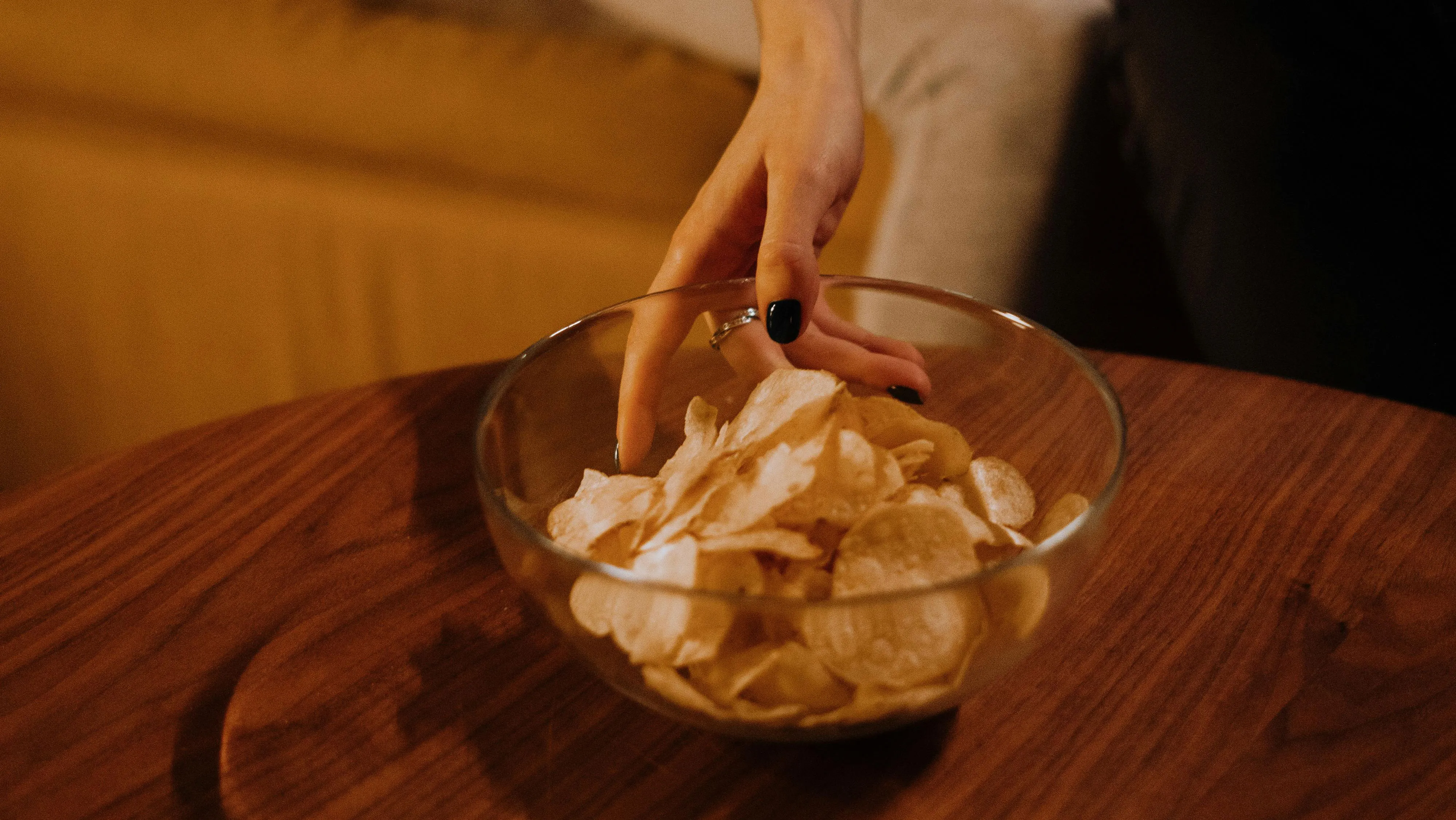 Миска с чипсами Миска с чипсами