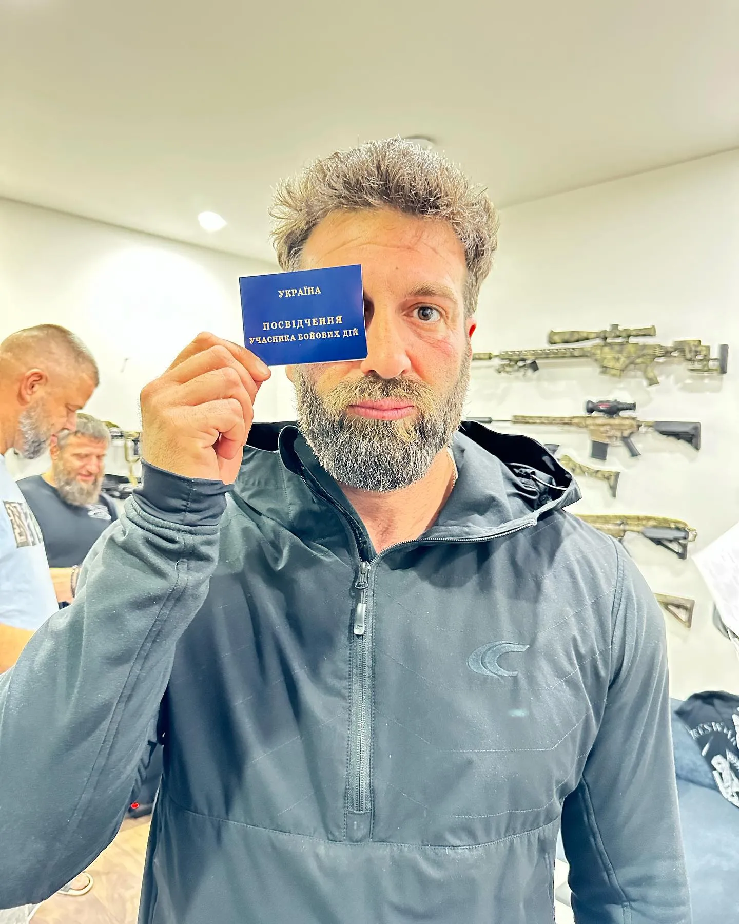 Даниэль Салем получил удостоверение участника боевых действий Даниэль Салем получил удостоверение участника боевых действий