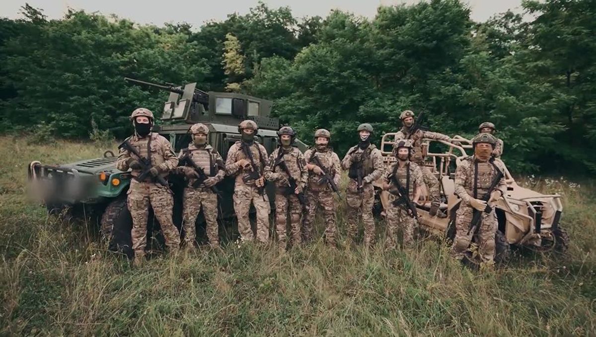 Волонтеры "Украинской команды" усилили ССО FPV-дронами: Уже завтра будут бить врага на Курщине Волонтеры "Украинской команды" усилили ССО FPV-дронами: Уже завтра будут бить врага на Курщине