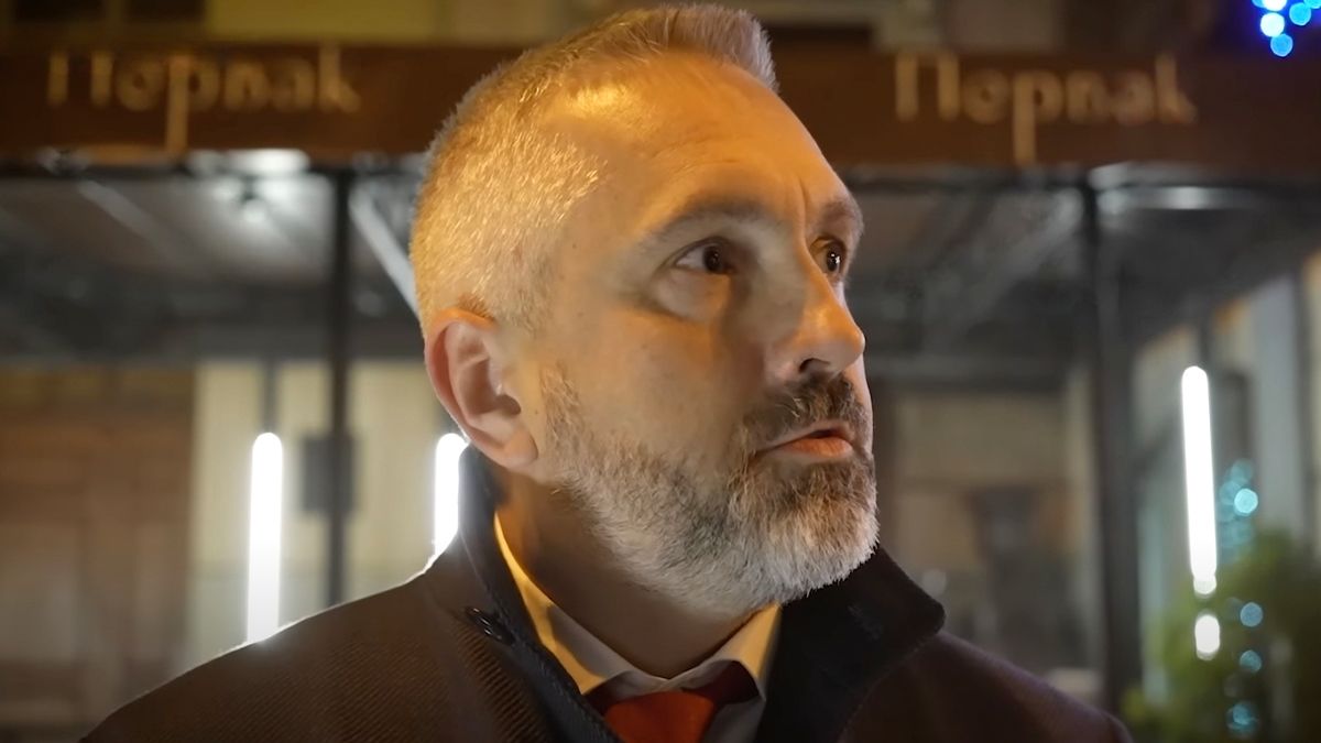 Як чиновник часів Януковича отримав 2 мільярди гривень на ремонт ППО Як чиновник часів Януковича отримав 2 мільярди гривень на ремонт ППО