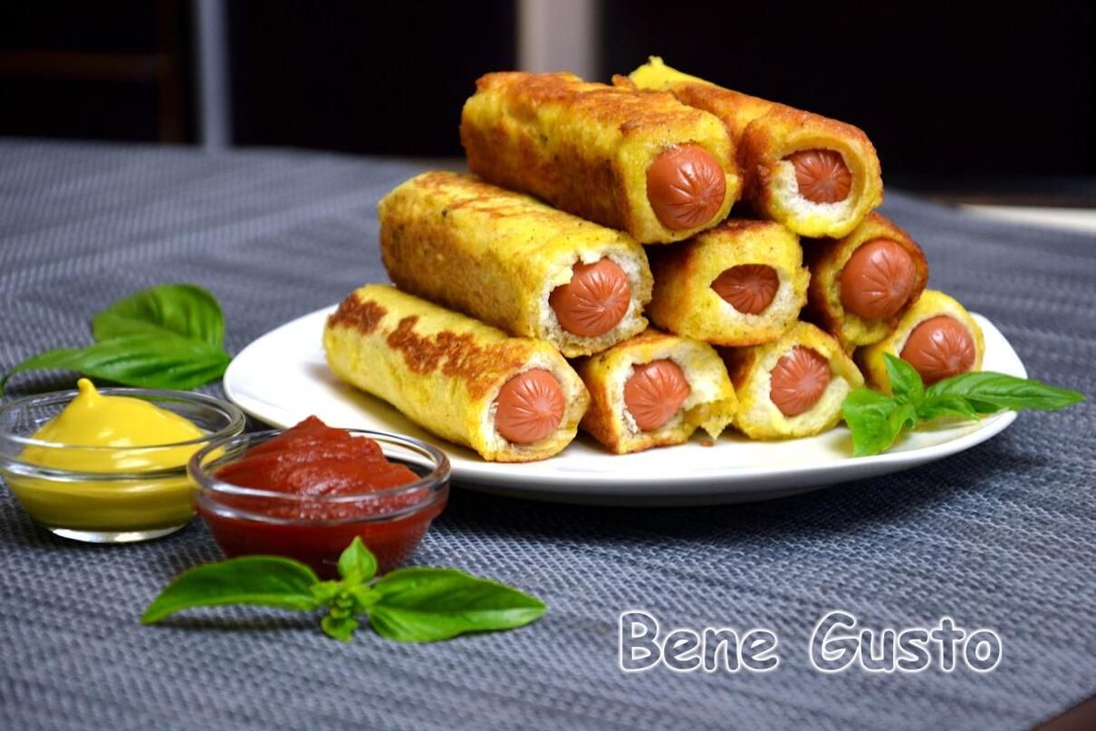 Готуємо сосиски в тісті на сковороді Готуємо сосиски в тісті на сковороді