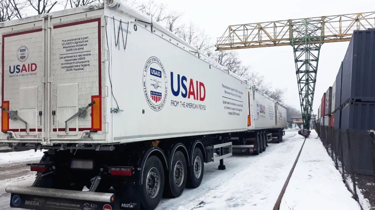 USAID приостанавливает финансирование проектов USAID приостанавливает финансирование проектов