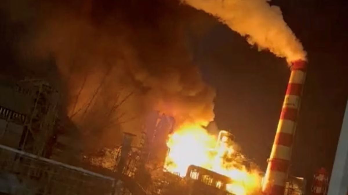 Удары по НПЗ России - эксперт назвал важность ударов по территории России - 24 Канал Удары по НПЗ России - эксперт назвал важность ударов по территории России - 24 Канал