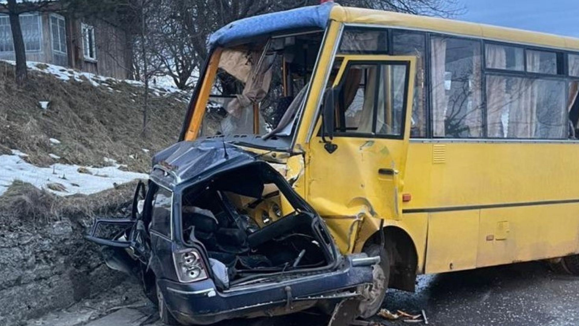 Во Львовской области в результате ДТП 26 января 2025 года погибли 4 человека Во Львовской области в результате ДТП 26 января 2025 года погибли 4 человека